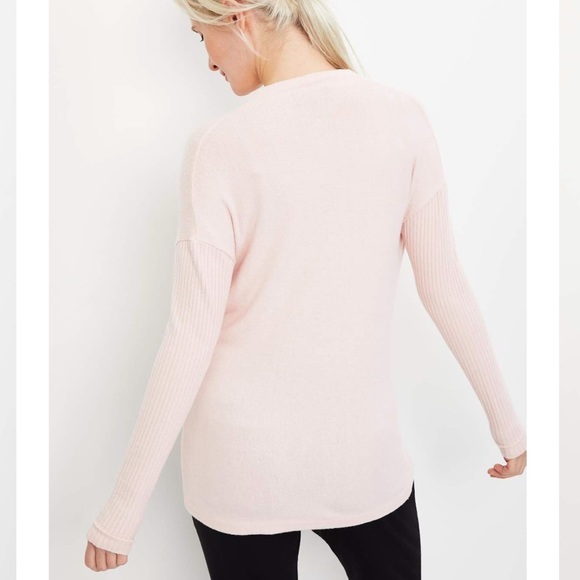 NWT! A pea in the pod hacci knit mock neck tunic - Picture 2 of 5